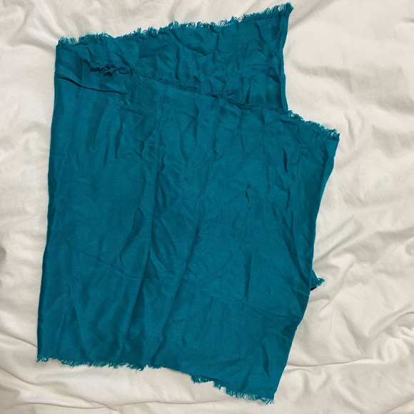 Infinity Scarf - Picture 2 of 3